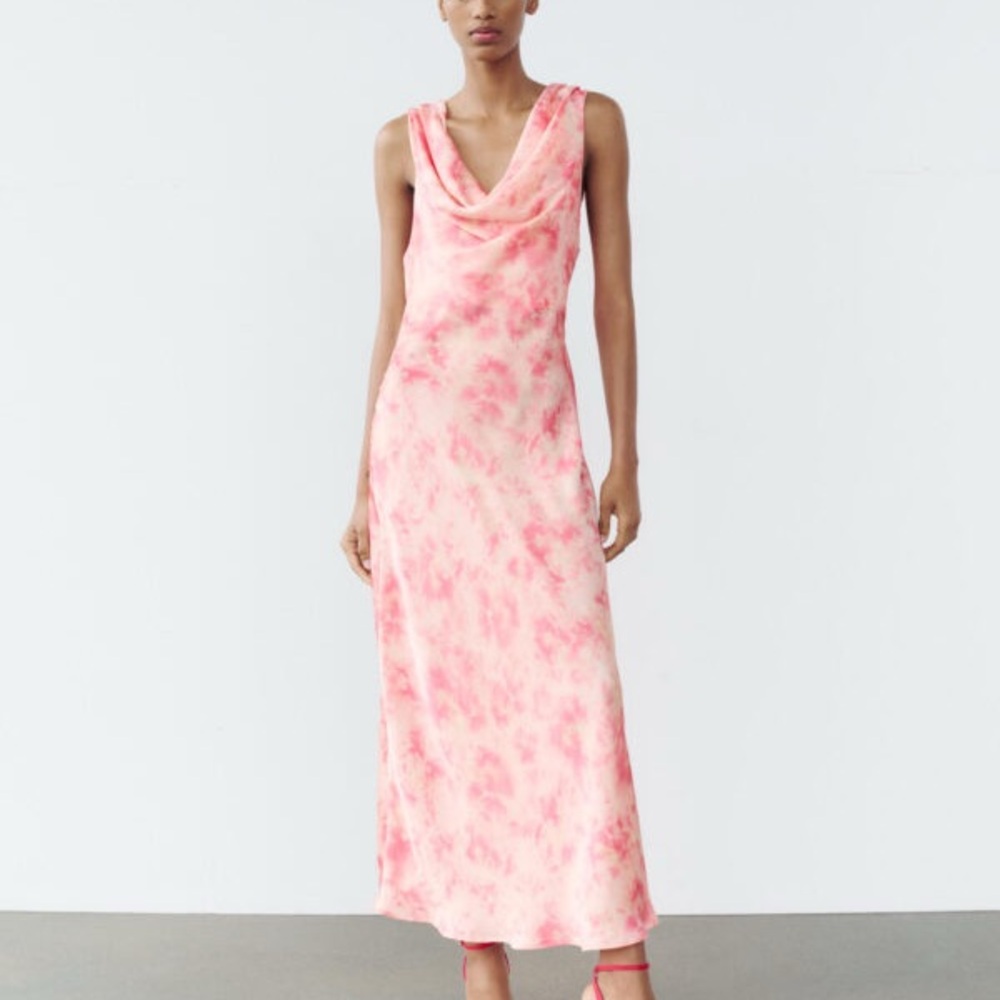 Elegant Pink Maxi Dress